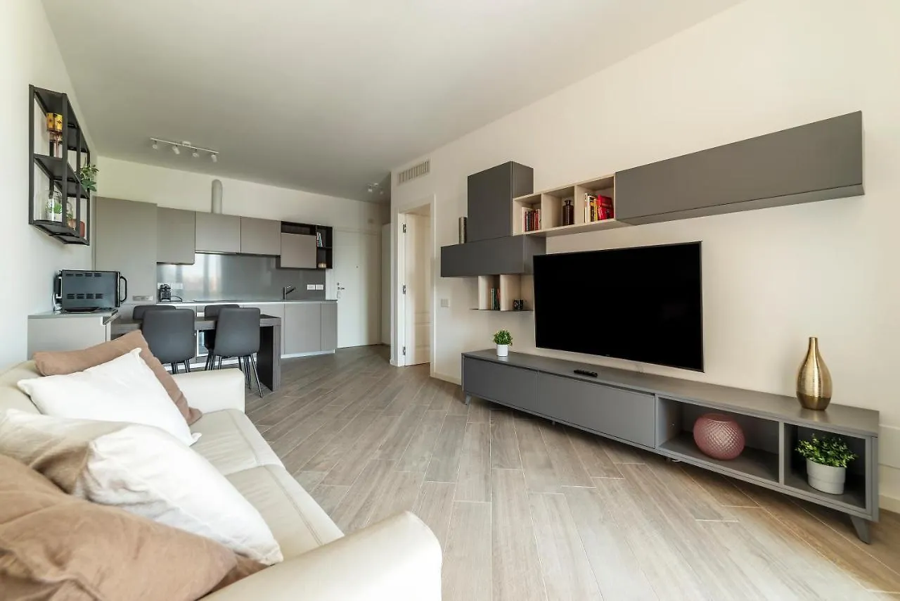 Trastevere Modern Flat With Terrace Rome Apartment